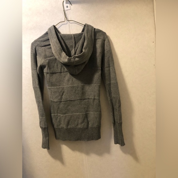 Aeropostale Sweater with Hood - Picture 3 of 3